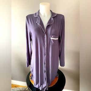 Victoria’s Secret Sleep Shirt L